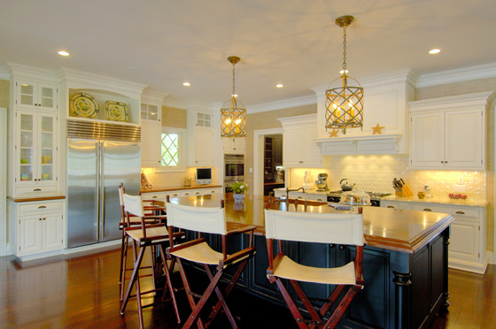 10Kitchen.jpg